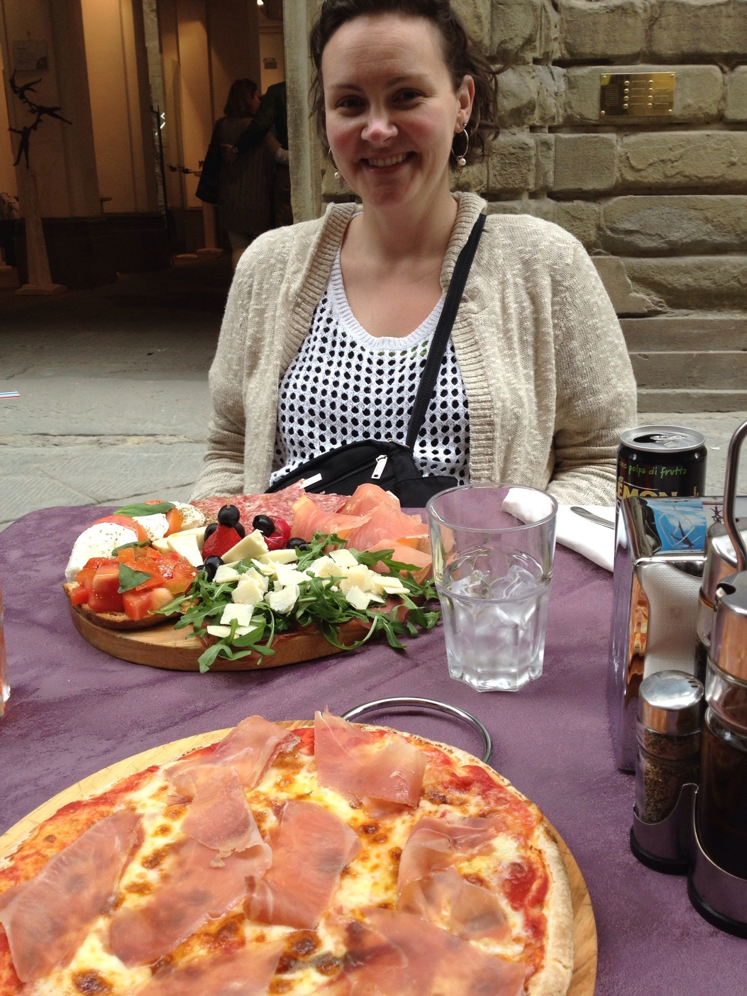 05b2895f-fb7e-434c-a510-ee7f88abd97e