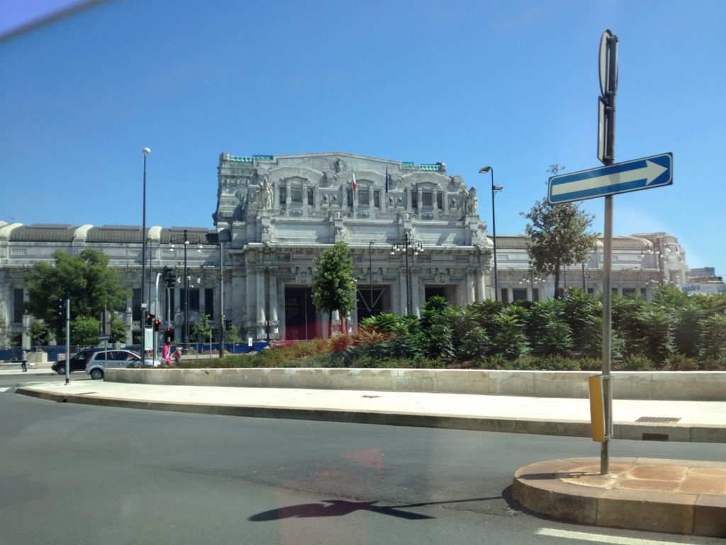 5b587aa4-741f-4c50-b4cf-ffa33d10fcf0