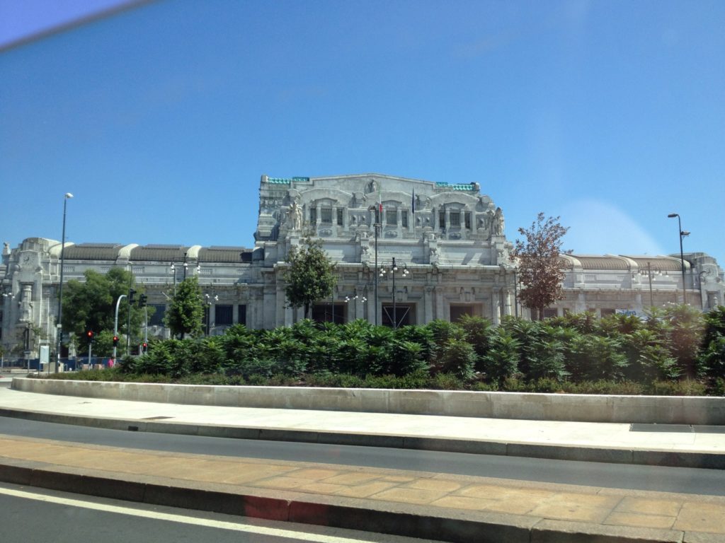 834332f8-480a-4444-a516-8240d92e3b84